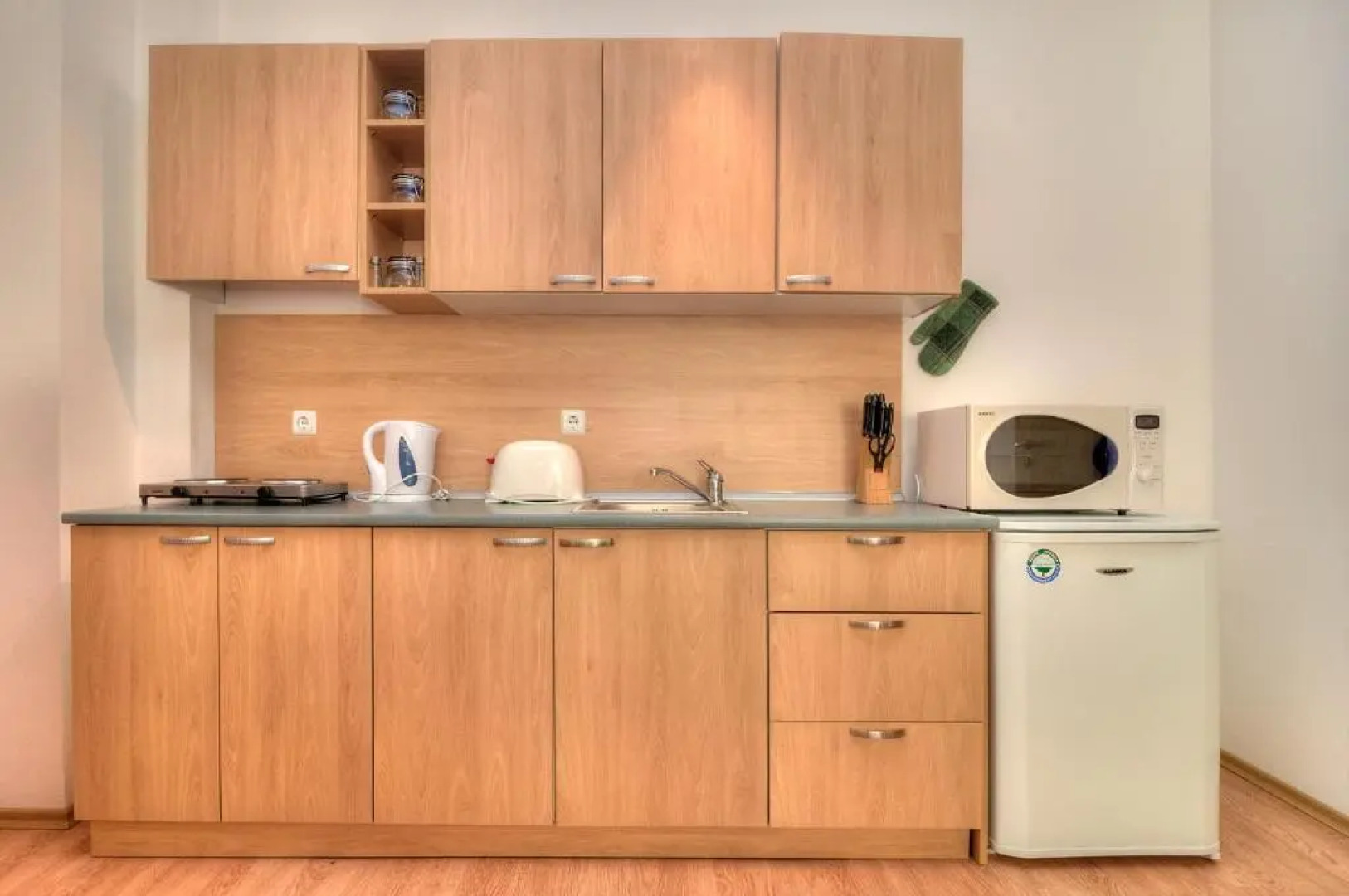 Oasis Ravda PMG Apartments