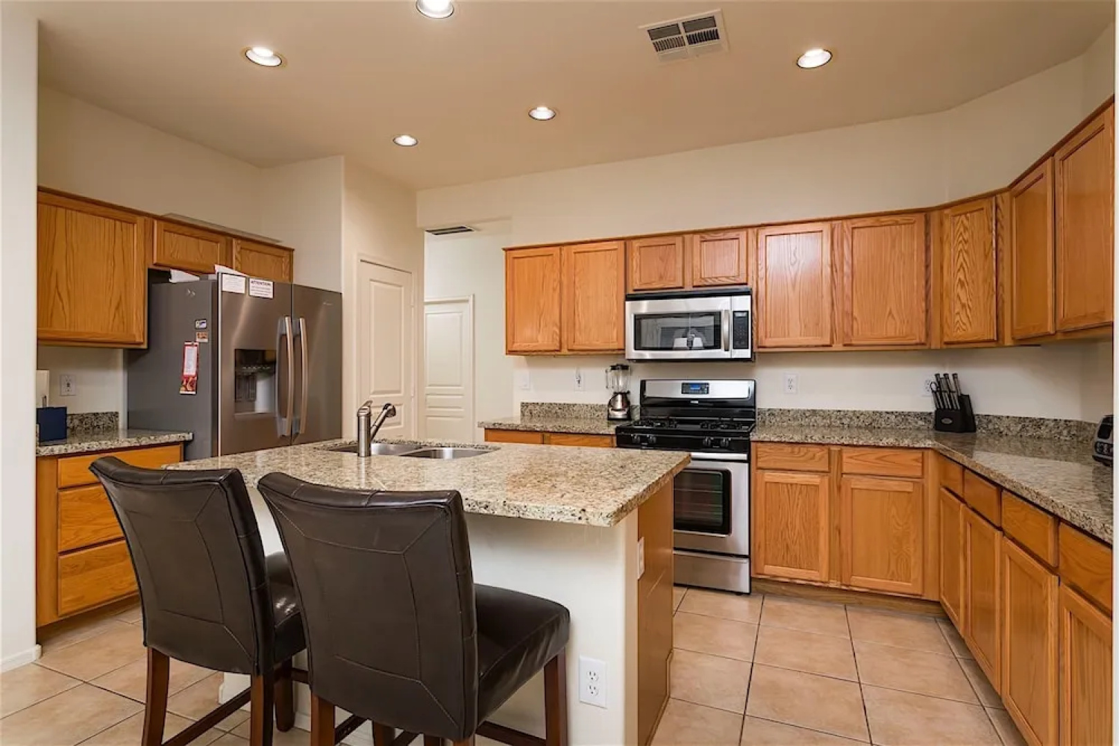 Hibiscus Haven 3 BR by Casago