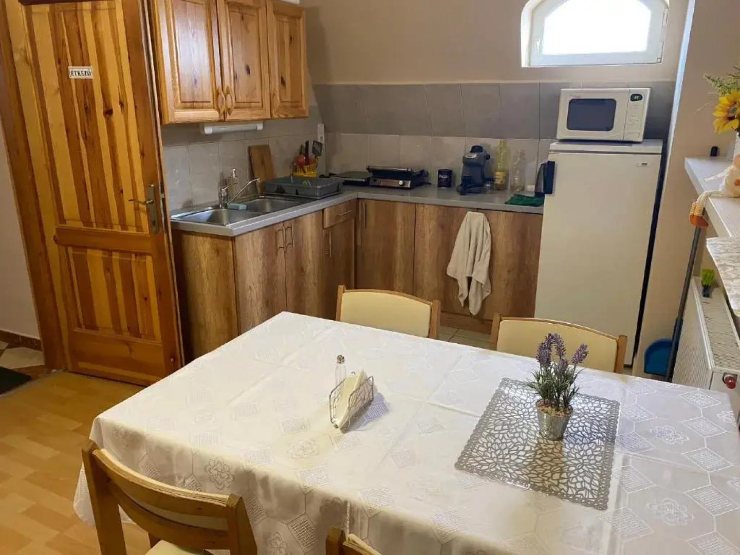 Ambrózia Étterem Es Panzió