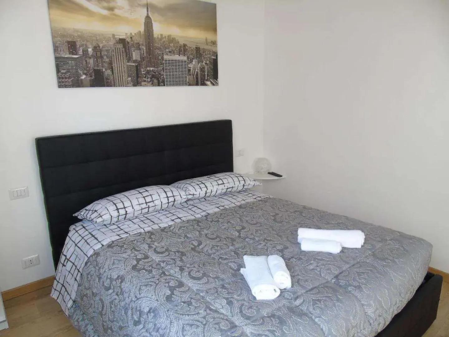 Casa Leonardo Airport