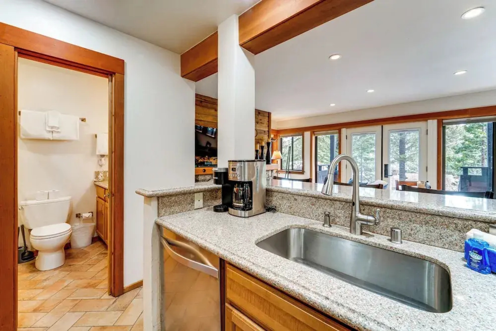 Hike, Sled & Ski! Cozy Tahoe City Condo w/ Hot Tub