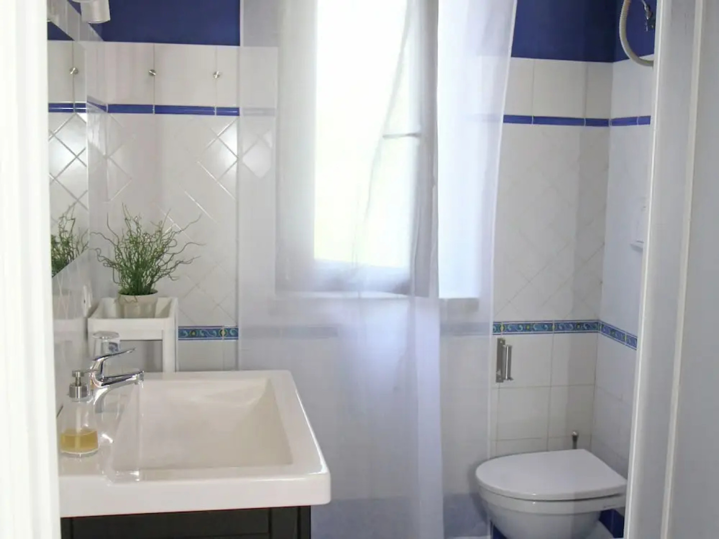 Spacious Holiday Home in Santa Lucia with Swimming Pool