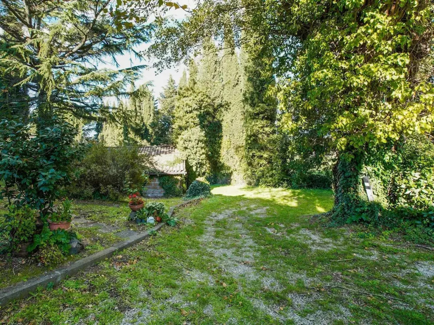 Elegant Countryside Villa