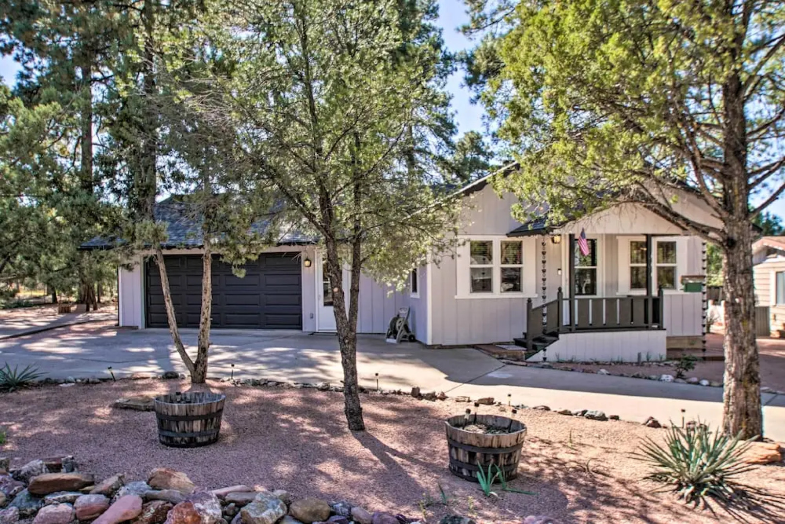 Peaceful Deck + Fire Pit: Payson Home!