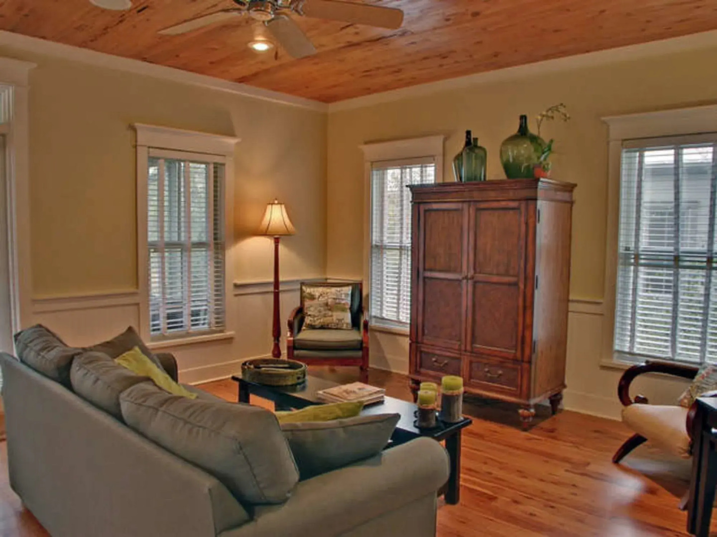 VM 4158 by RedAwning