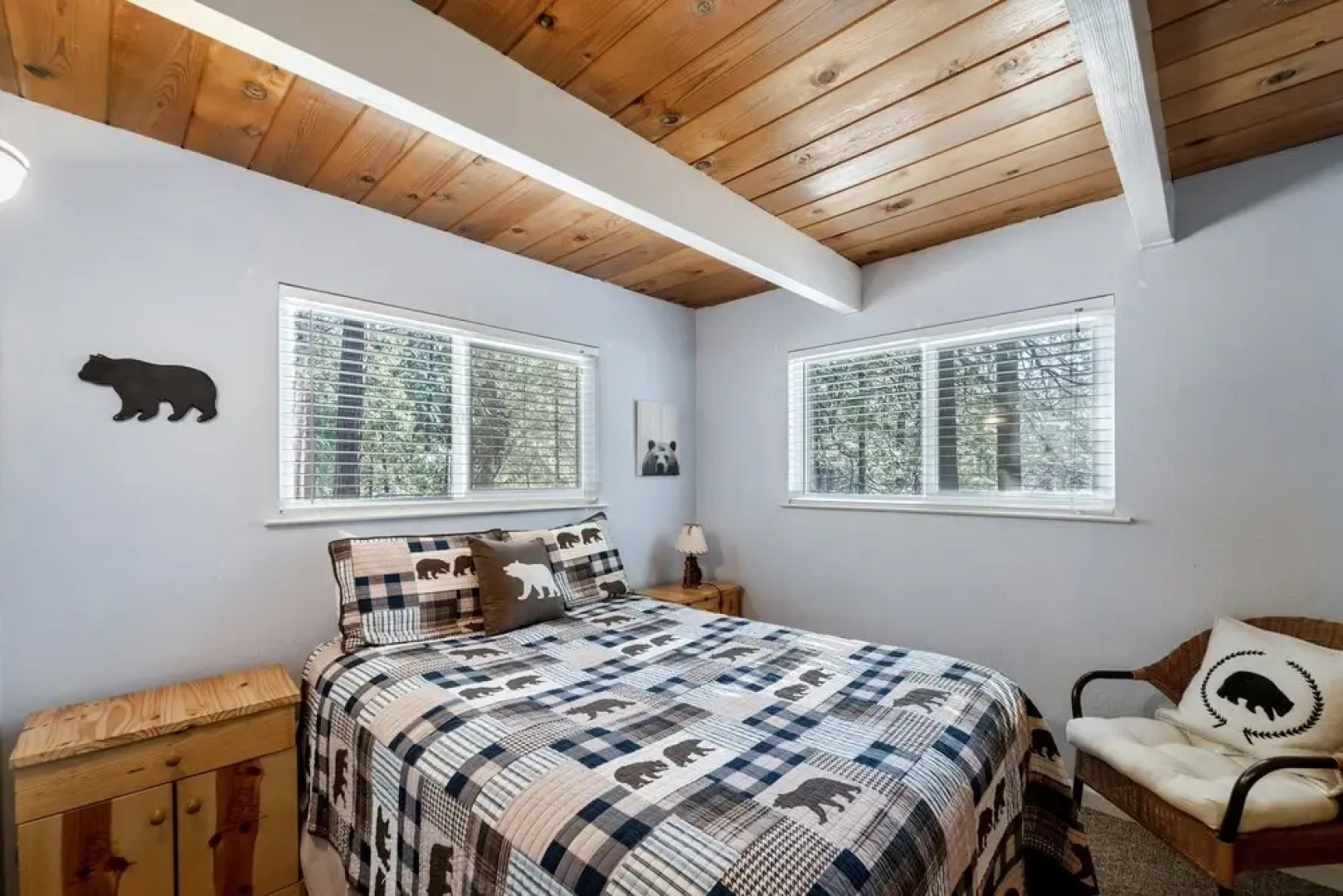 Cozy, Cute, Cabin In The Woods 3 Bedroom Cabin by RedAwning