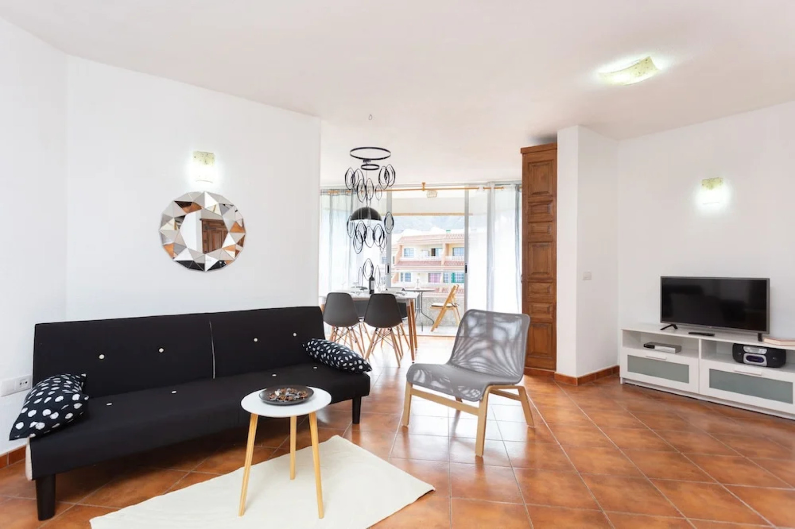 Los Silos Frontline with pool