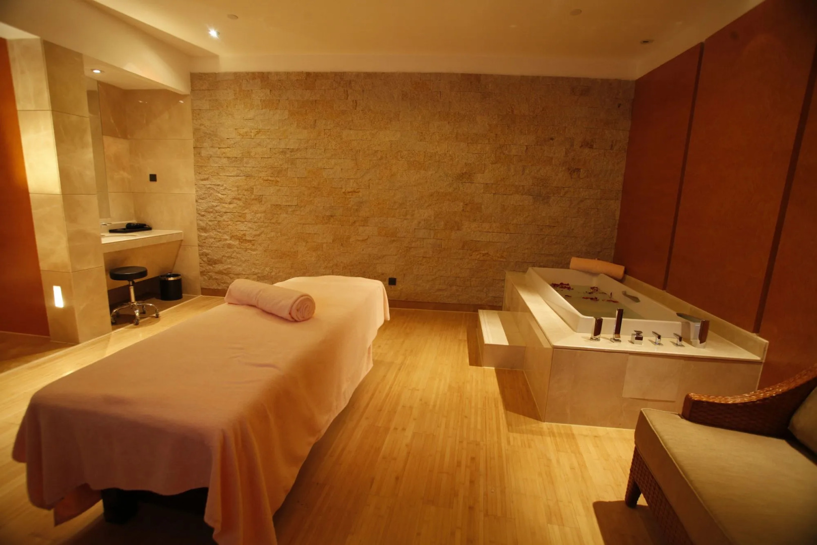 Sheraton Jinzhou Hotel