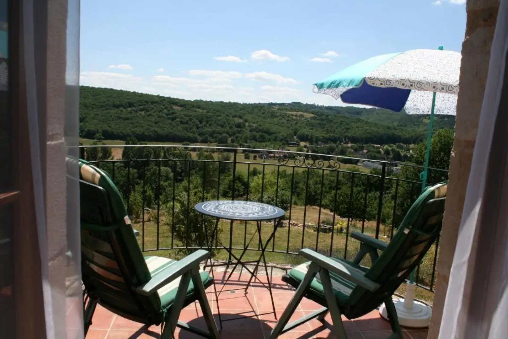 Hillside Park Dordogne