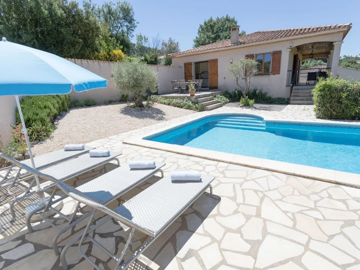Cosy Villa in Félines-minervois With Swimming Pool