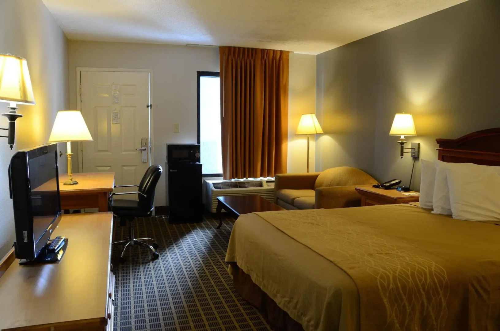 GuestHouse Inn Clarksville