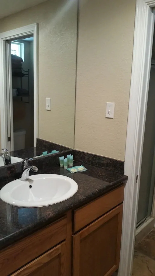 Canyon Springs Country Lodge