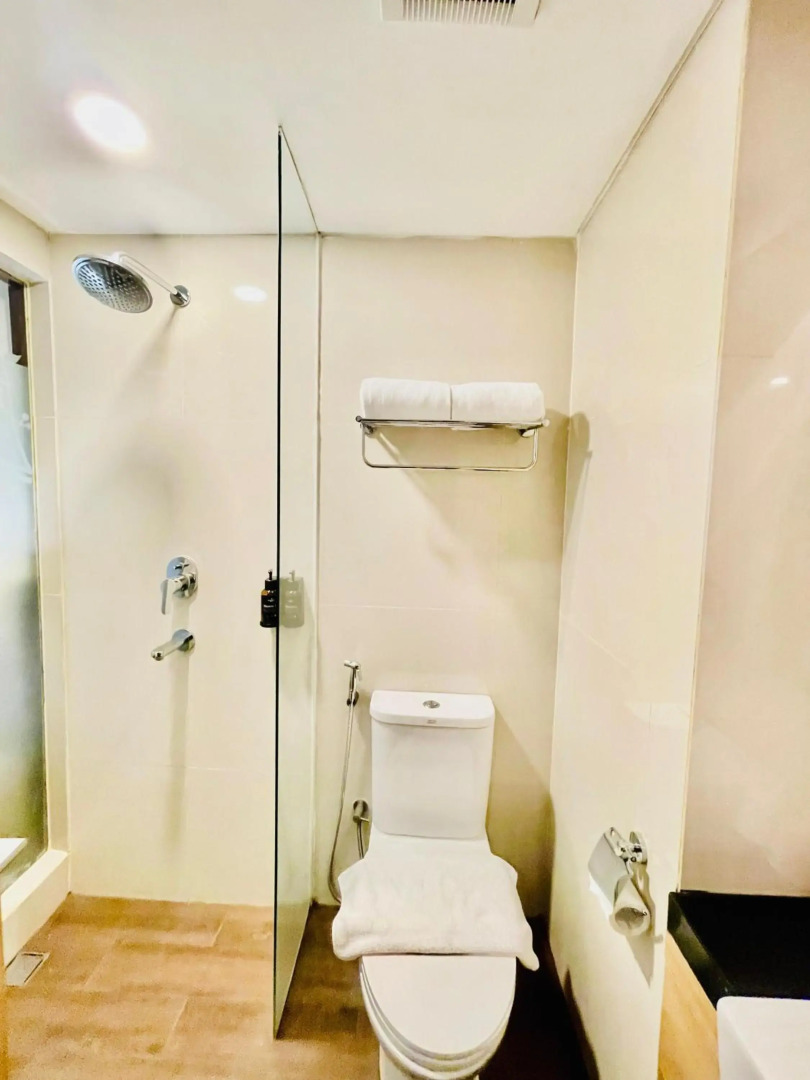 Golden Tulip Essential Tangerang