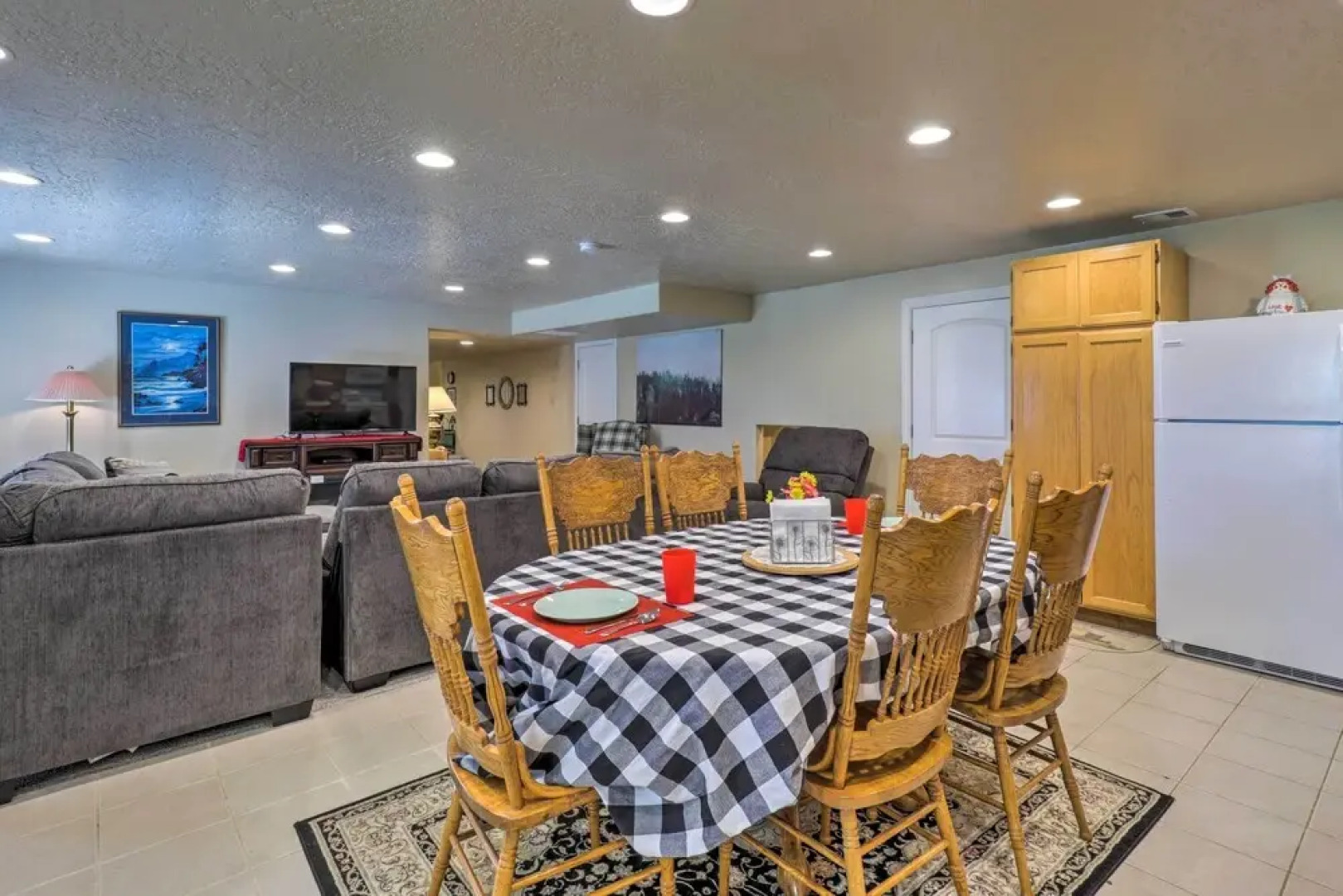 Lehi Family Apartment w/ Gas Grill & Fire Pit!