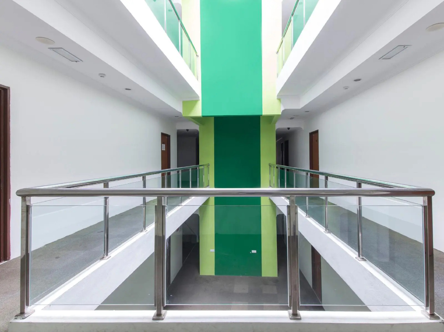 OYO 90422 T-signature Hotel Kuala Lumpur