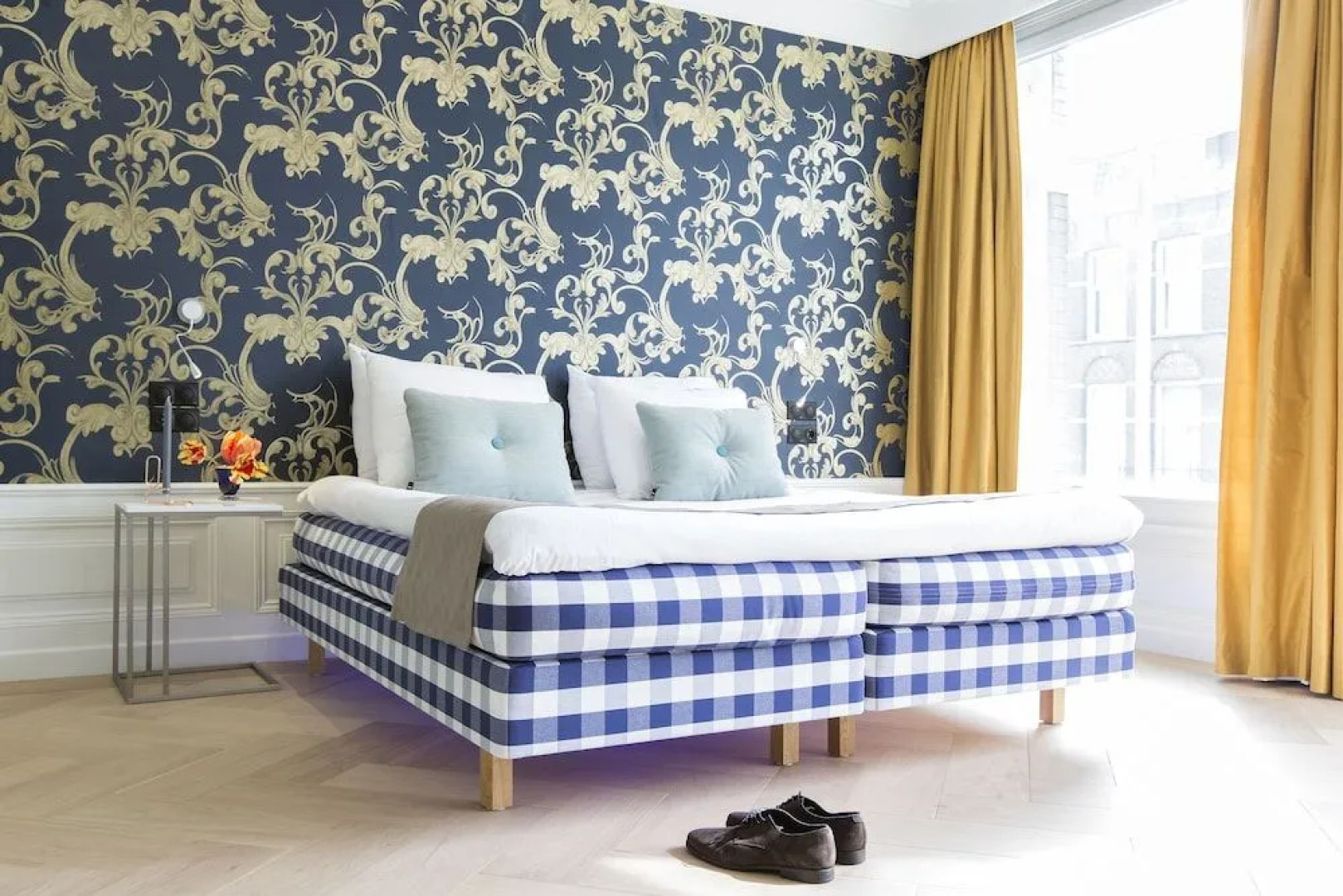 Amsterdam Canal Residence