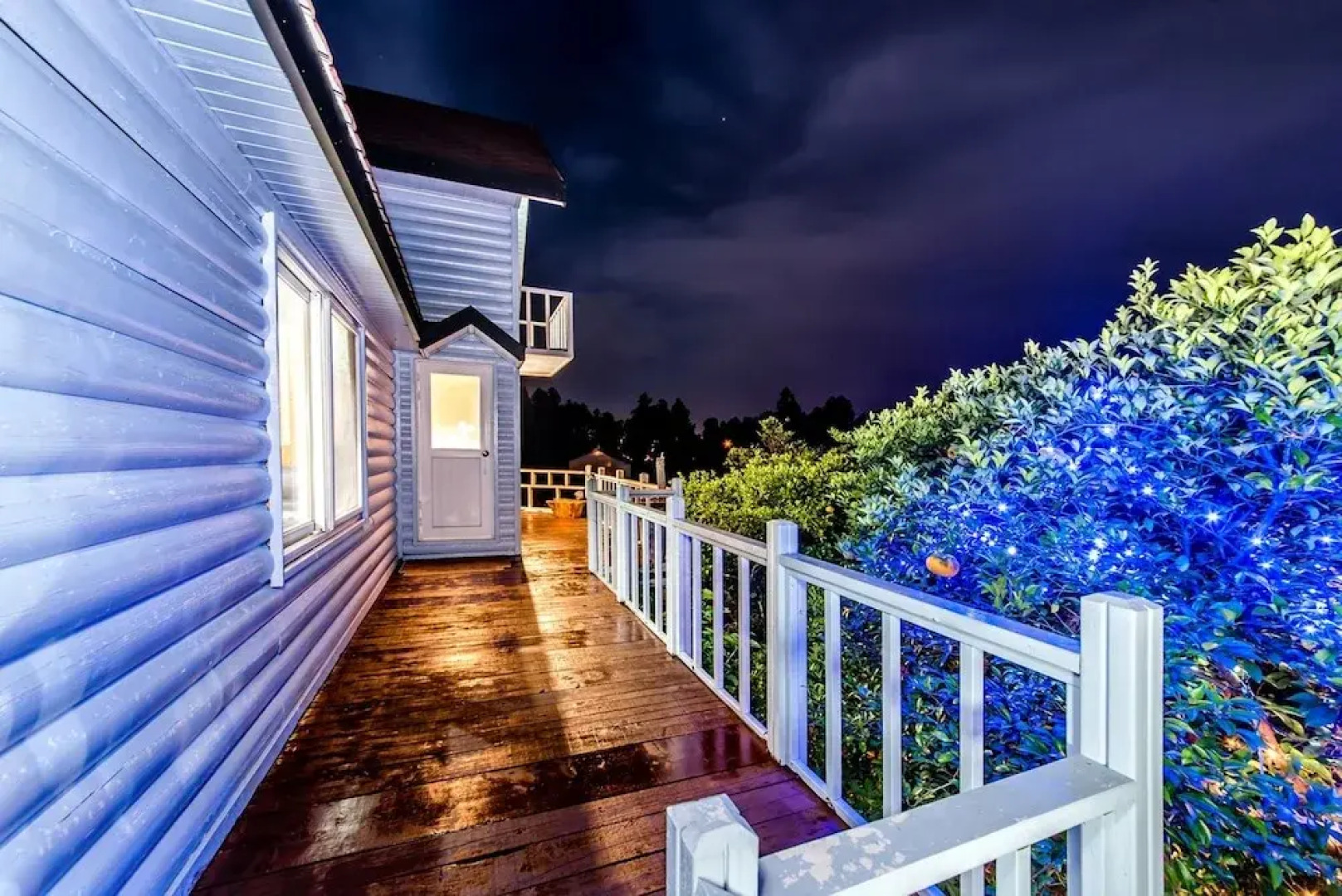 The May of Jeju House Pension