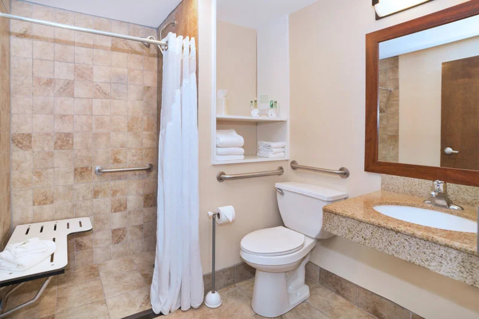 Comfort Inn Lancaster - Rockvale Outlets