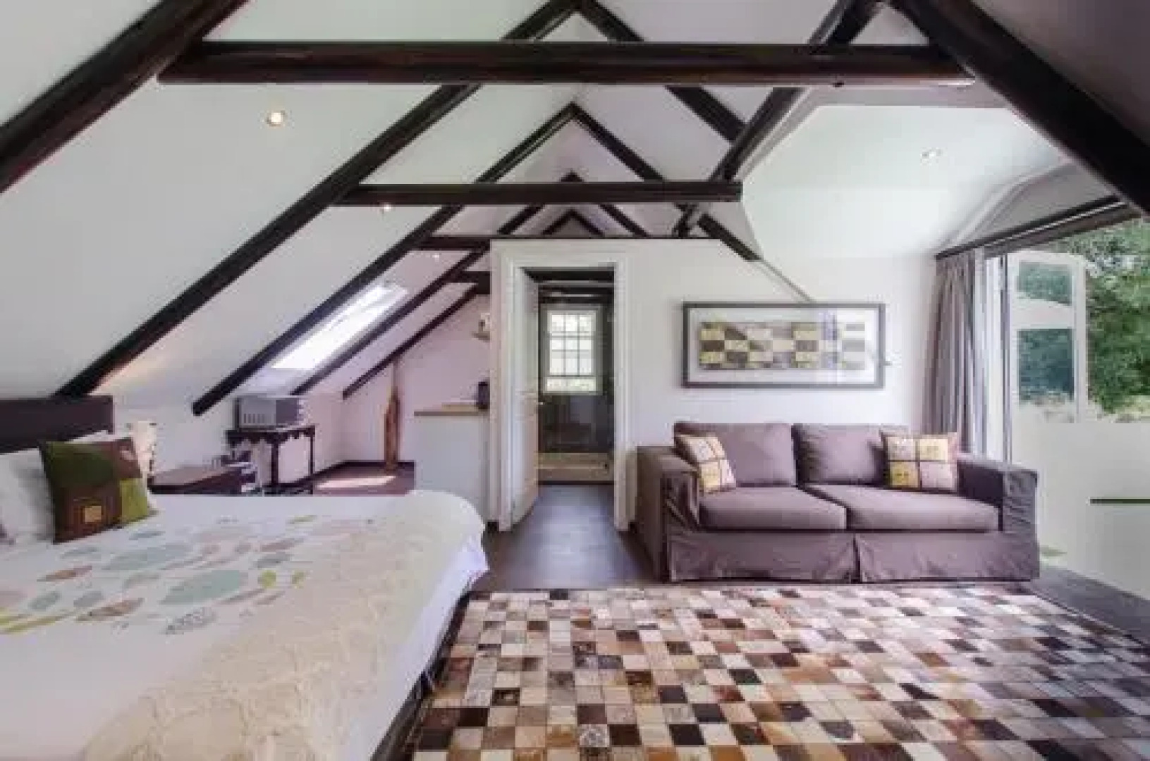 Ella's Country House