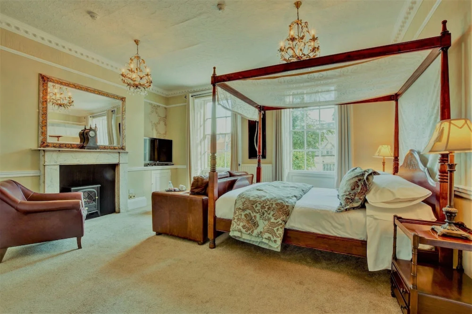 White Linen Whitby, Room Only