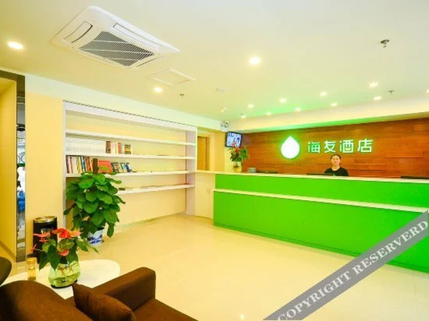 Sea friends Hotel XuZhou Railway Station