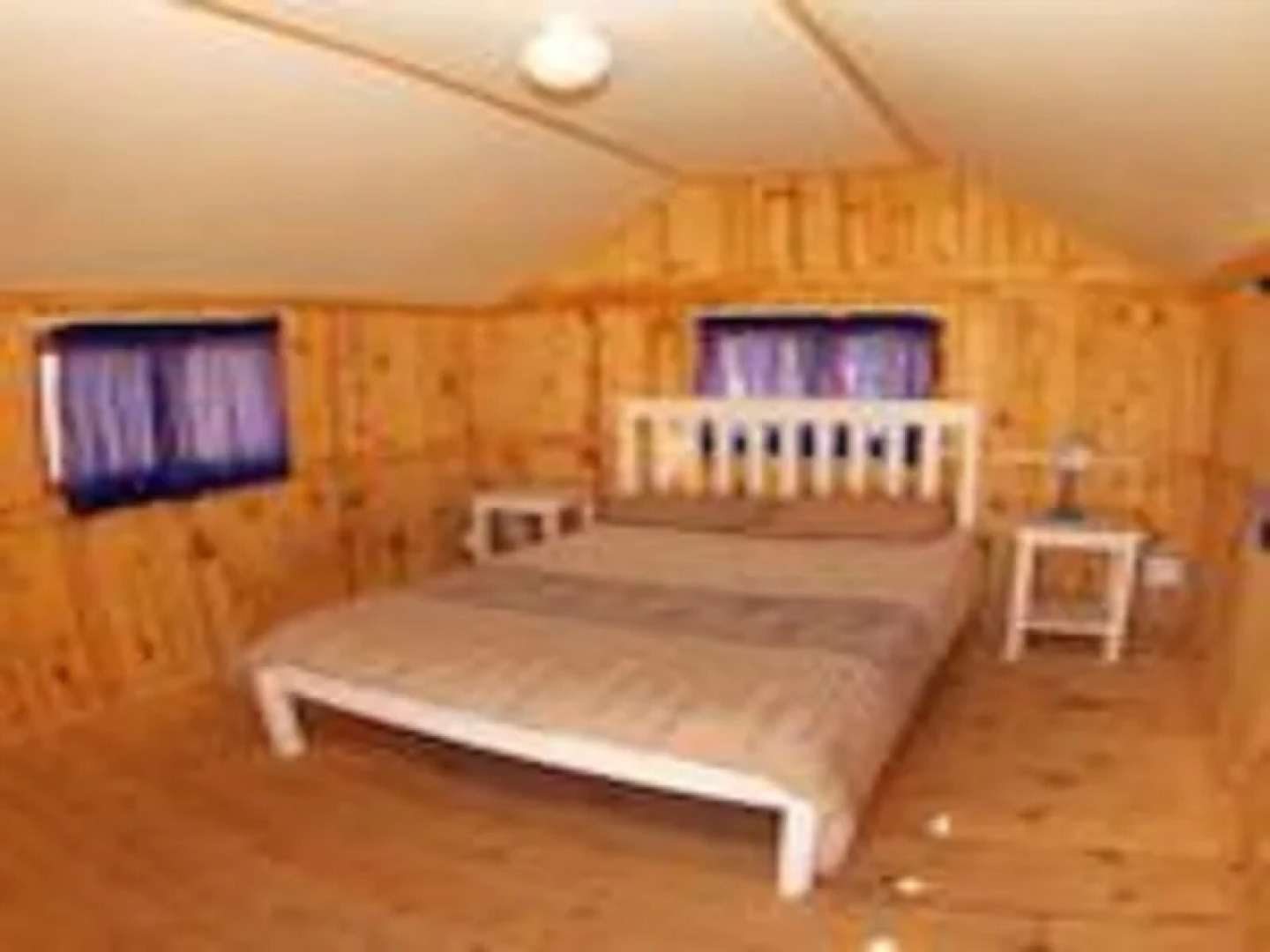 Island Vibe Jeffreys Bay Hostel