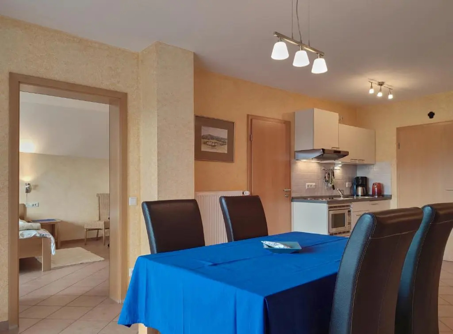 4 Kreuzstraße Laaschhof