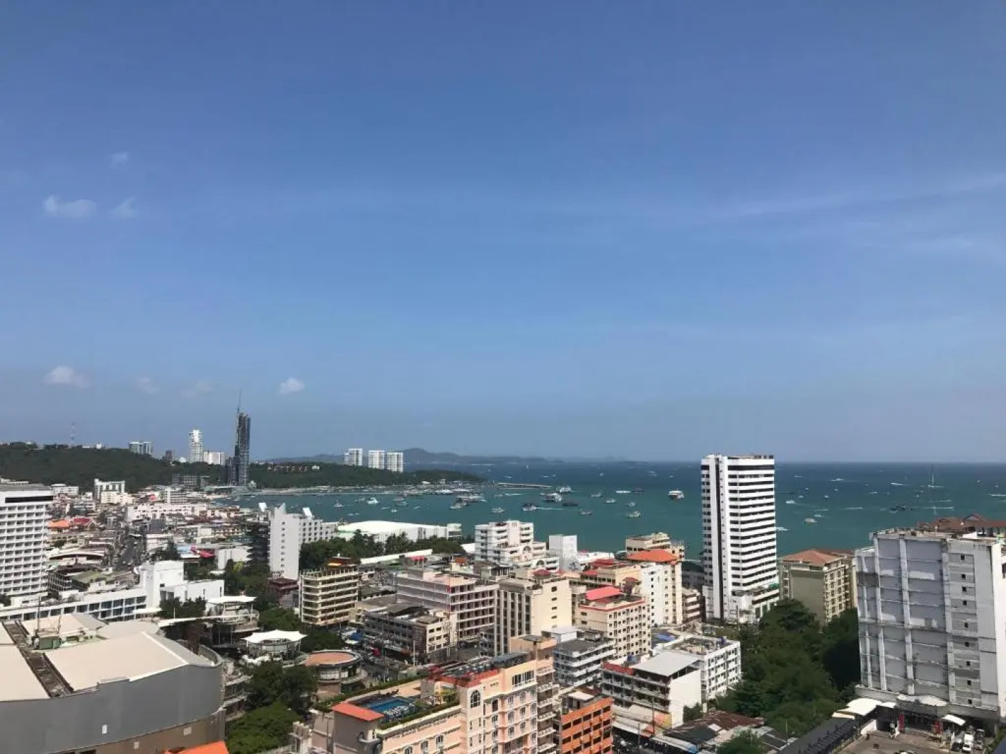 Many Holiday The Base Condo