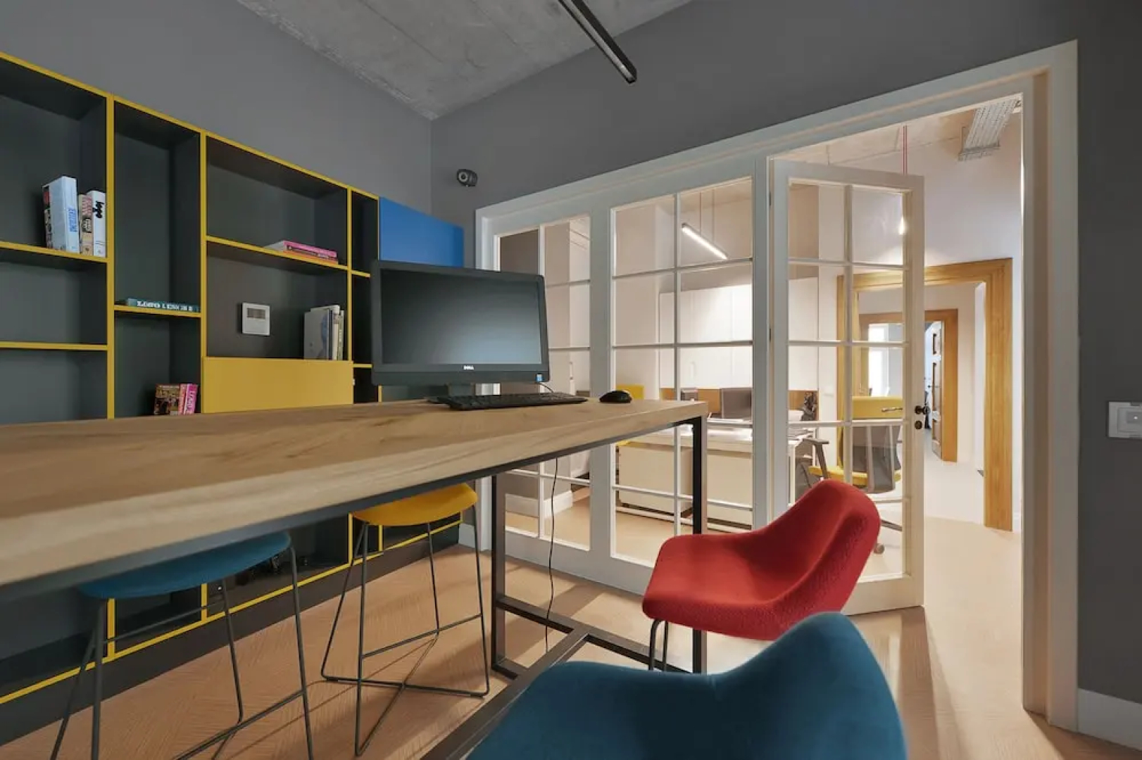 STRADONIA Serviced Apartments