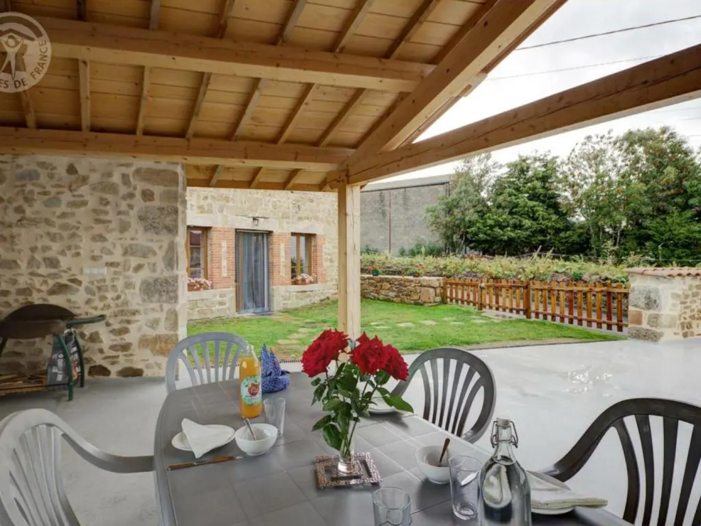 Gîte Saint-Hilaire-Cusson-la-Valmitte, 4 pièces, 6 personnes - FR-1-496-206