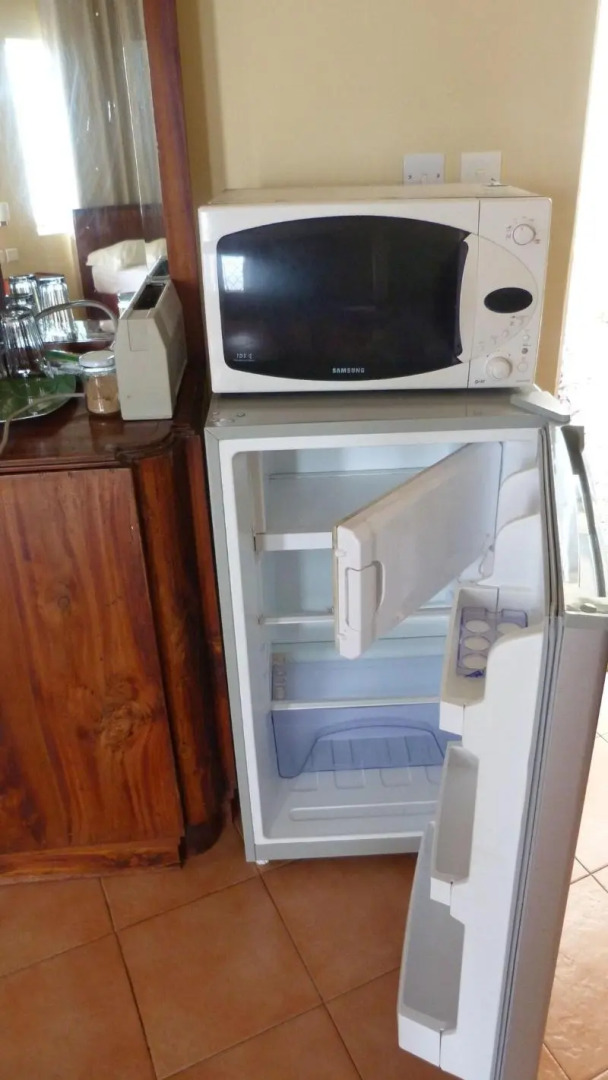 Le Cactus Guesthouse