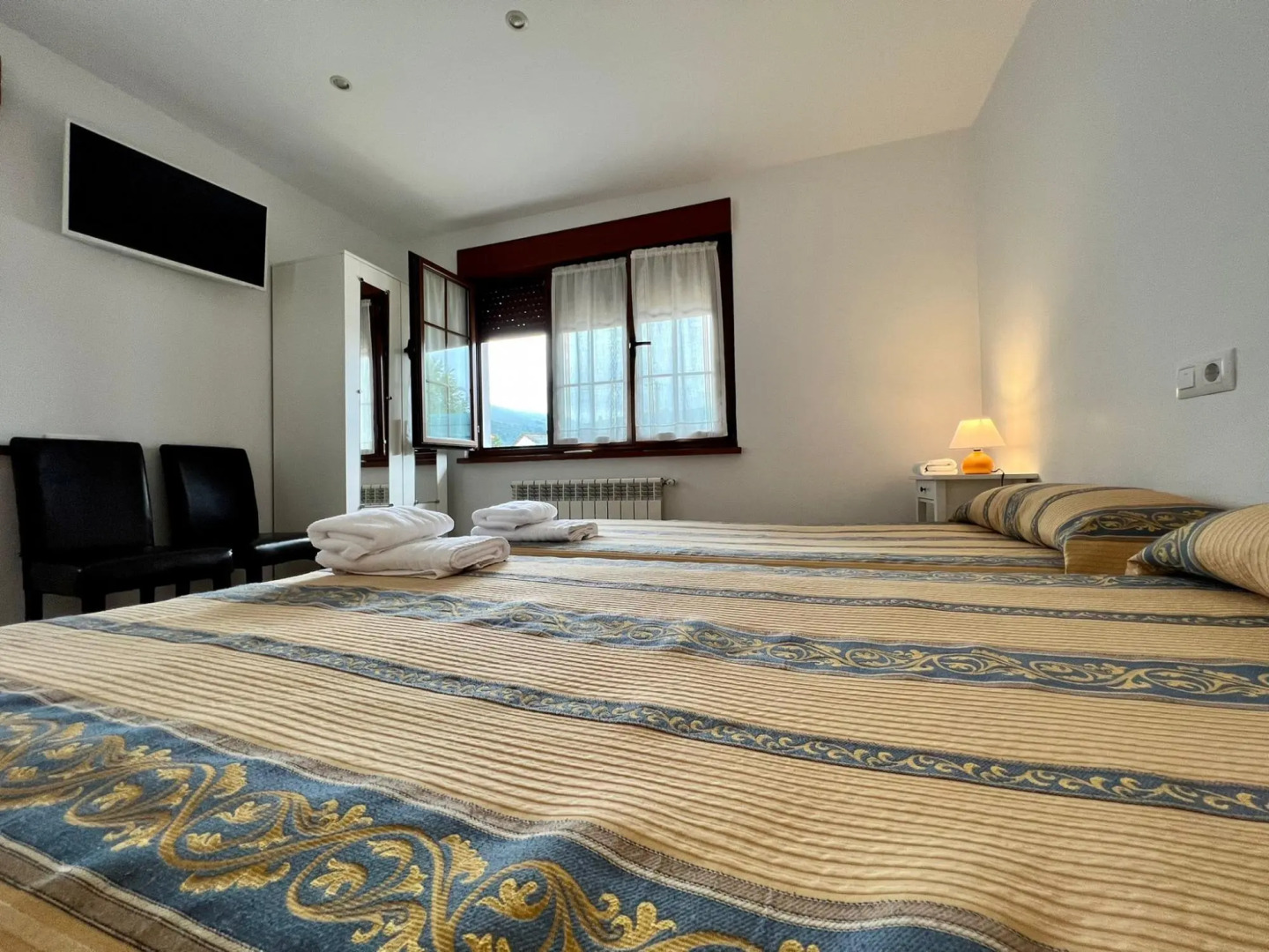 Casa de 3 dormitorios con Wifi en finca compartida