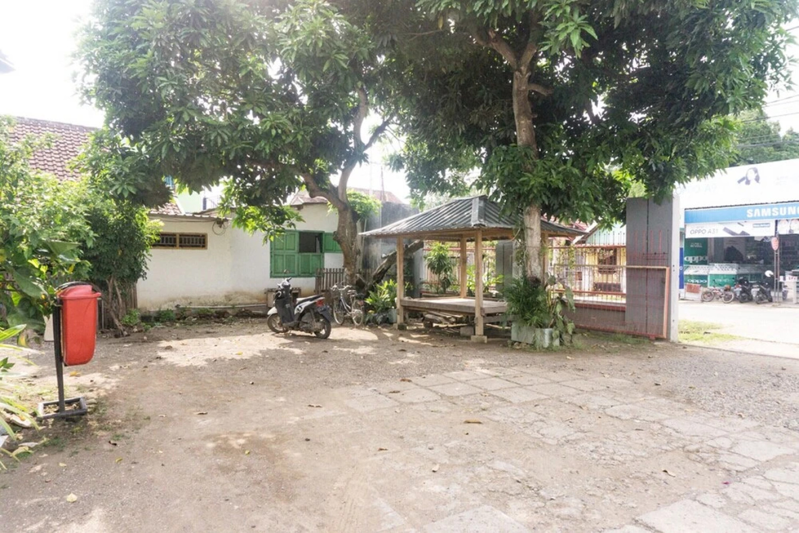 RedDoorz @ Taliwang Sumbawa Barat