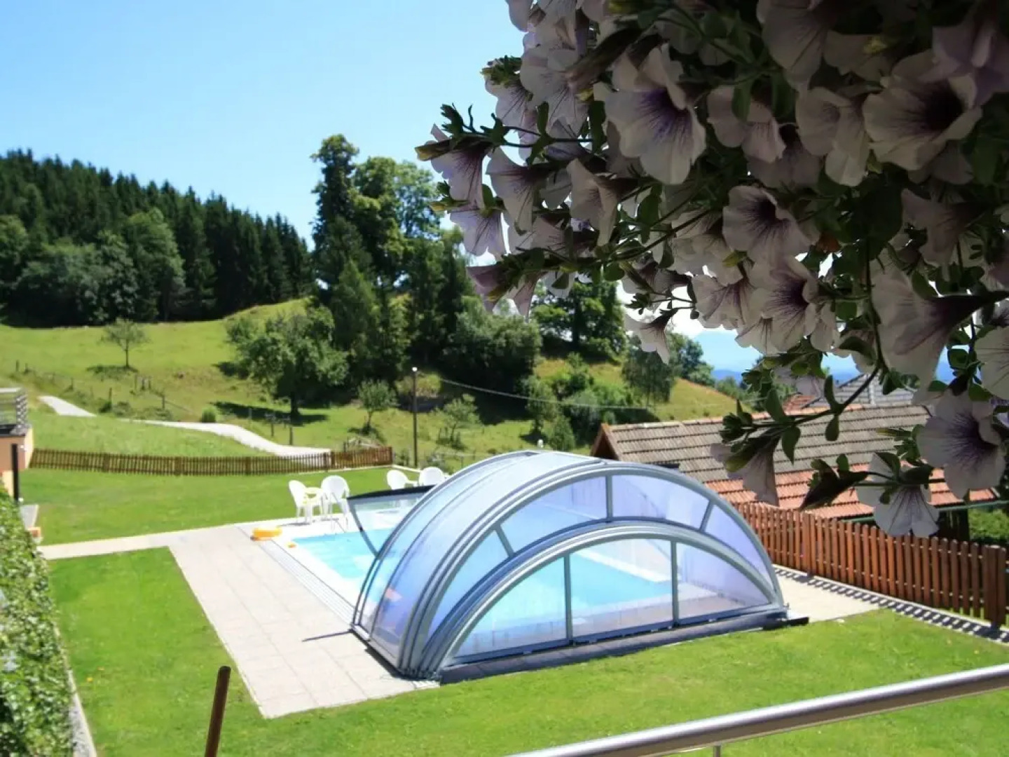 Charming Apartment in Liebenfels with Swimming Pool