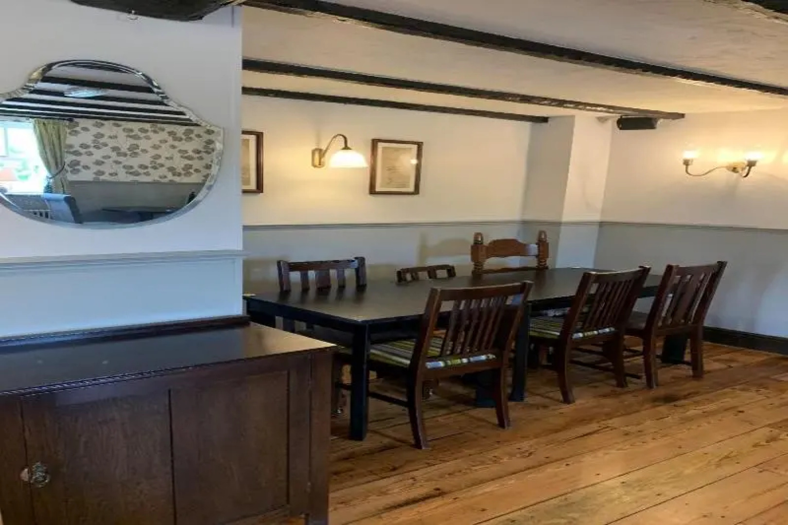 OYO Ye Olde Mustard Pot