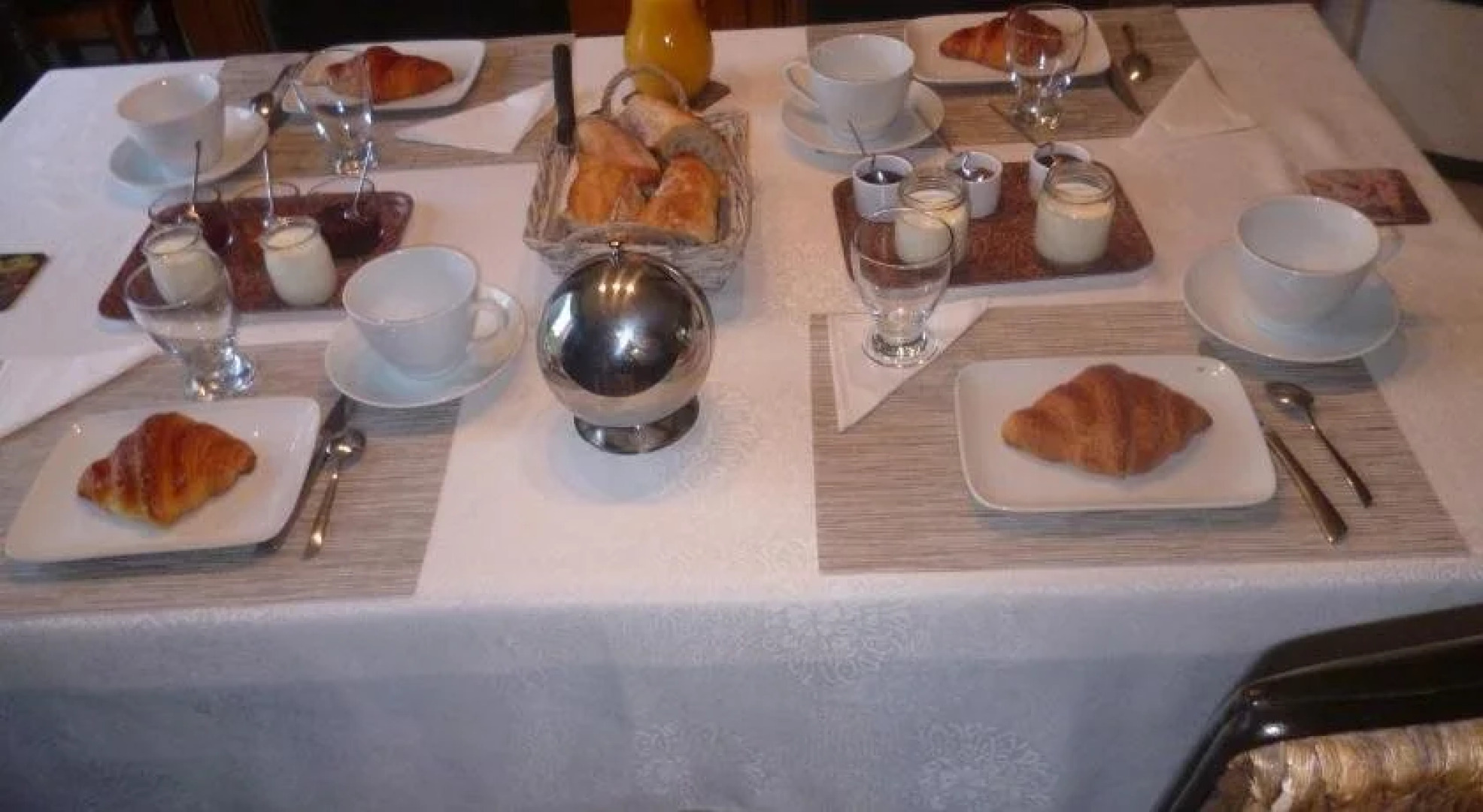 Chez Bernard et Nicole