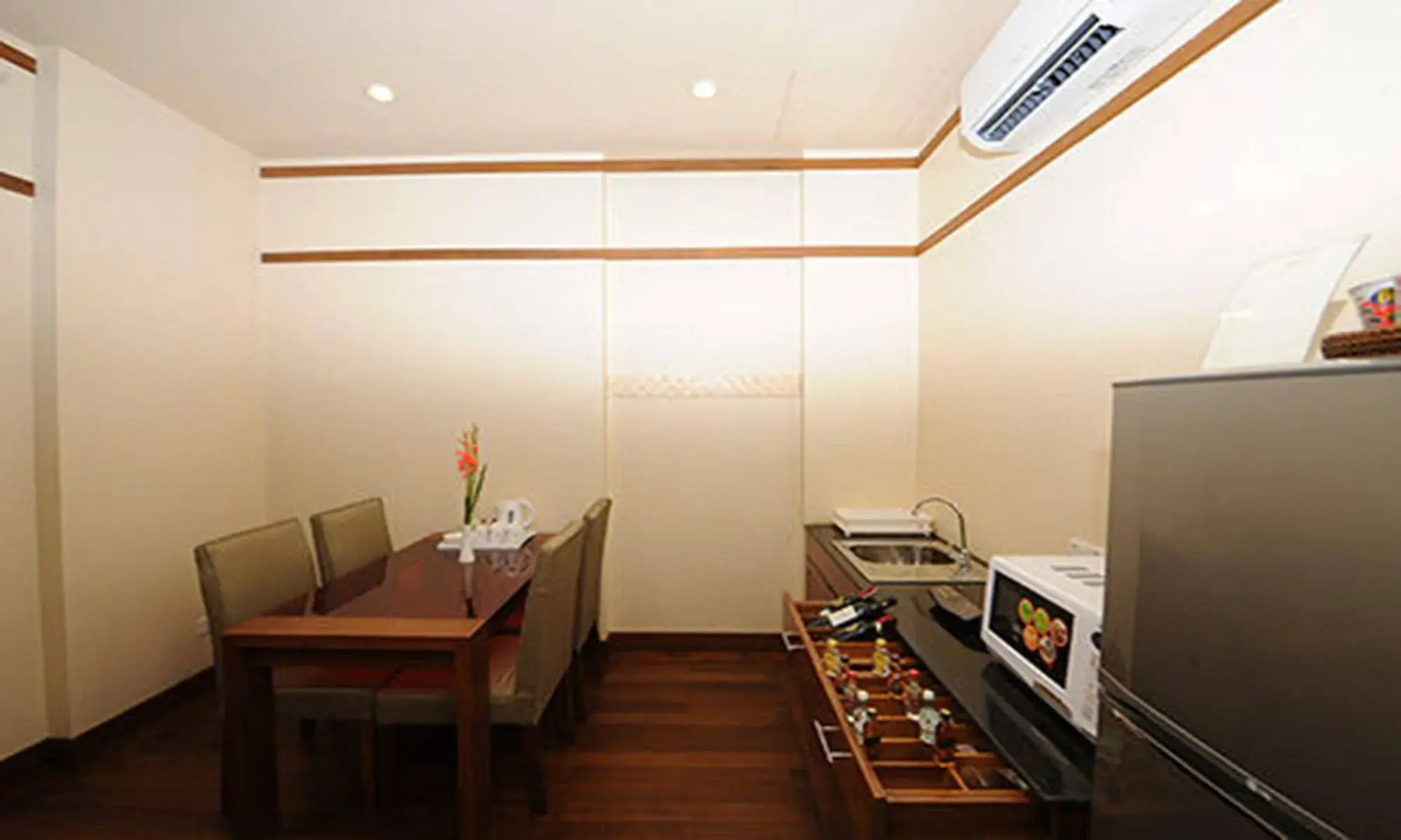 The Myat Mingalar Hotel