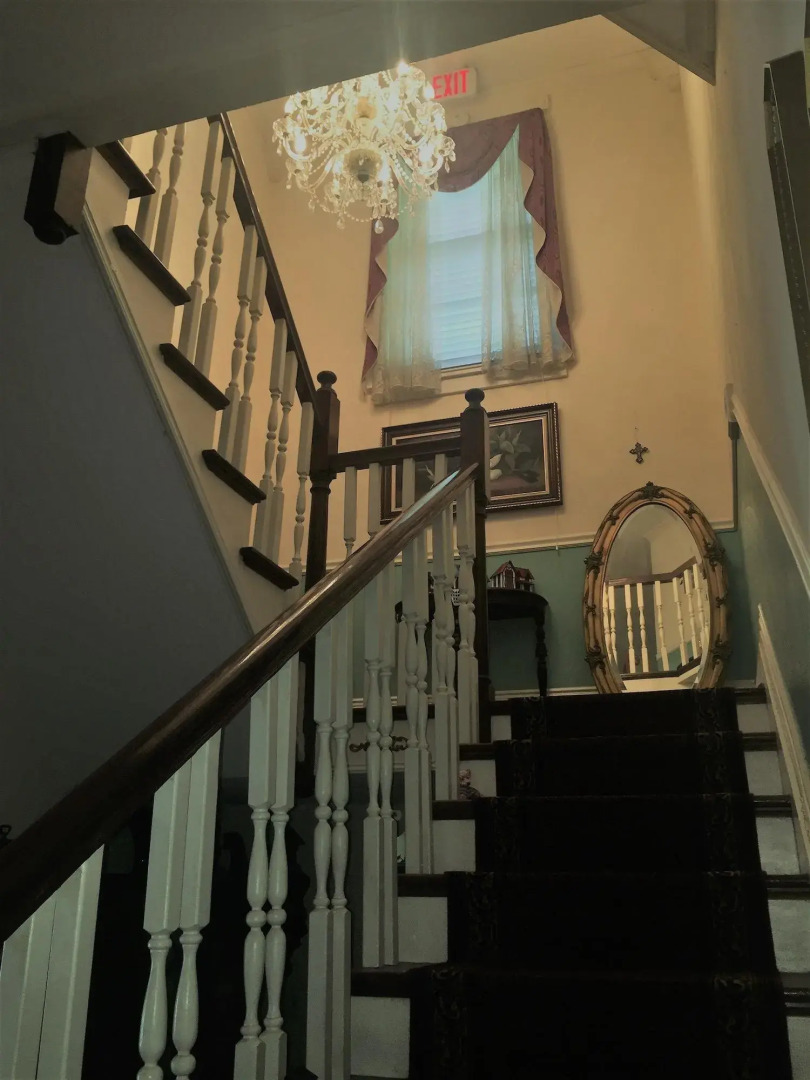 Historic 1859 Woldert-spence Manor