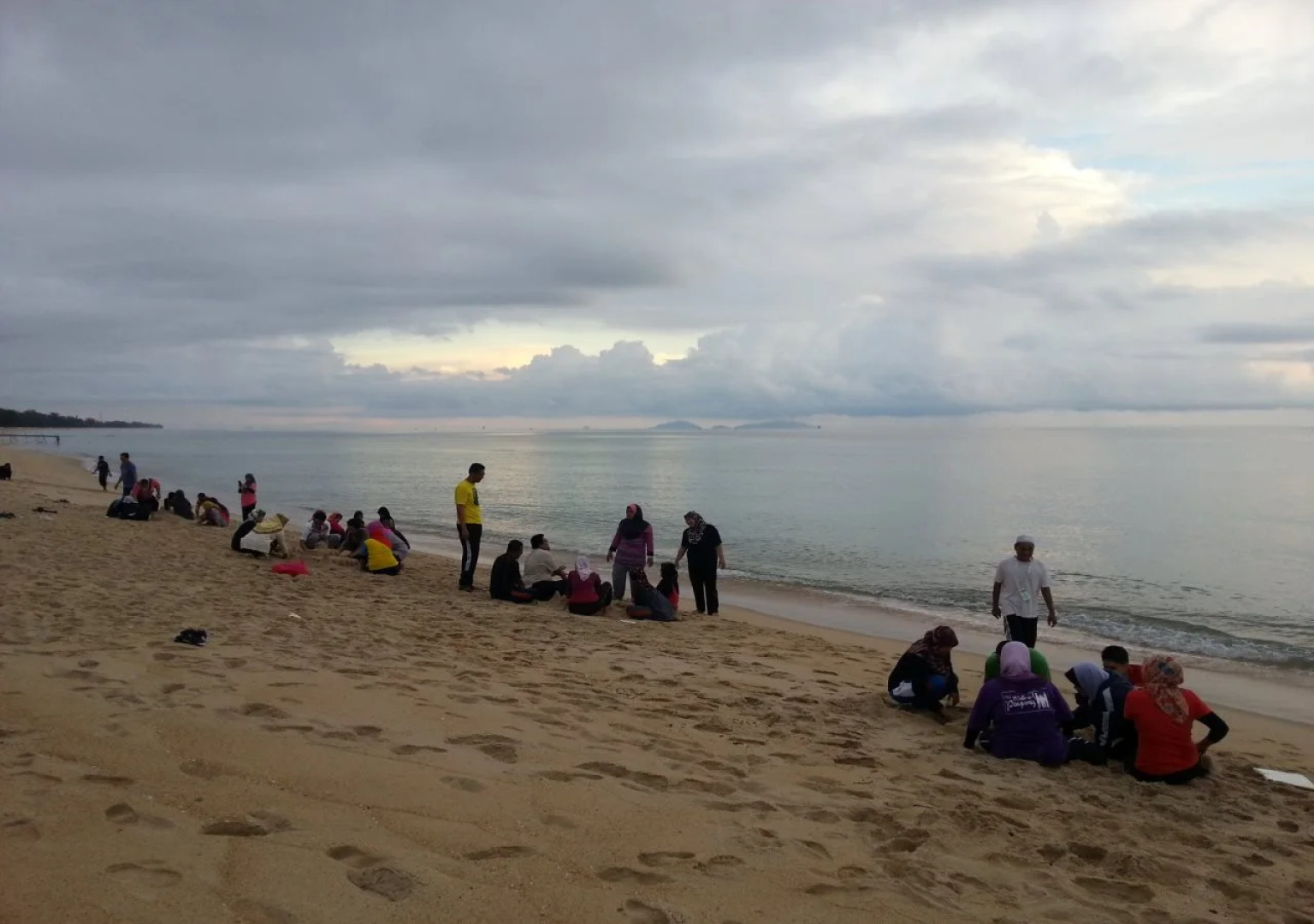 Pandan Laut Beach Resort