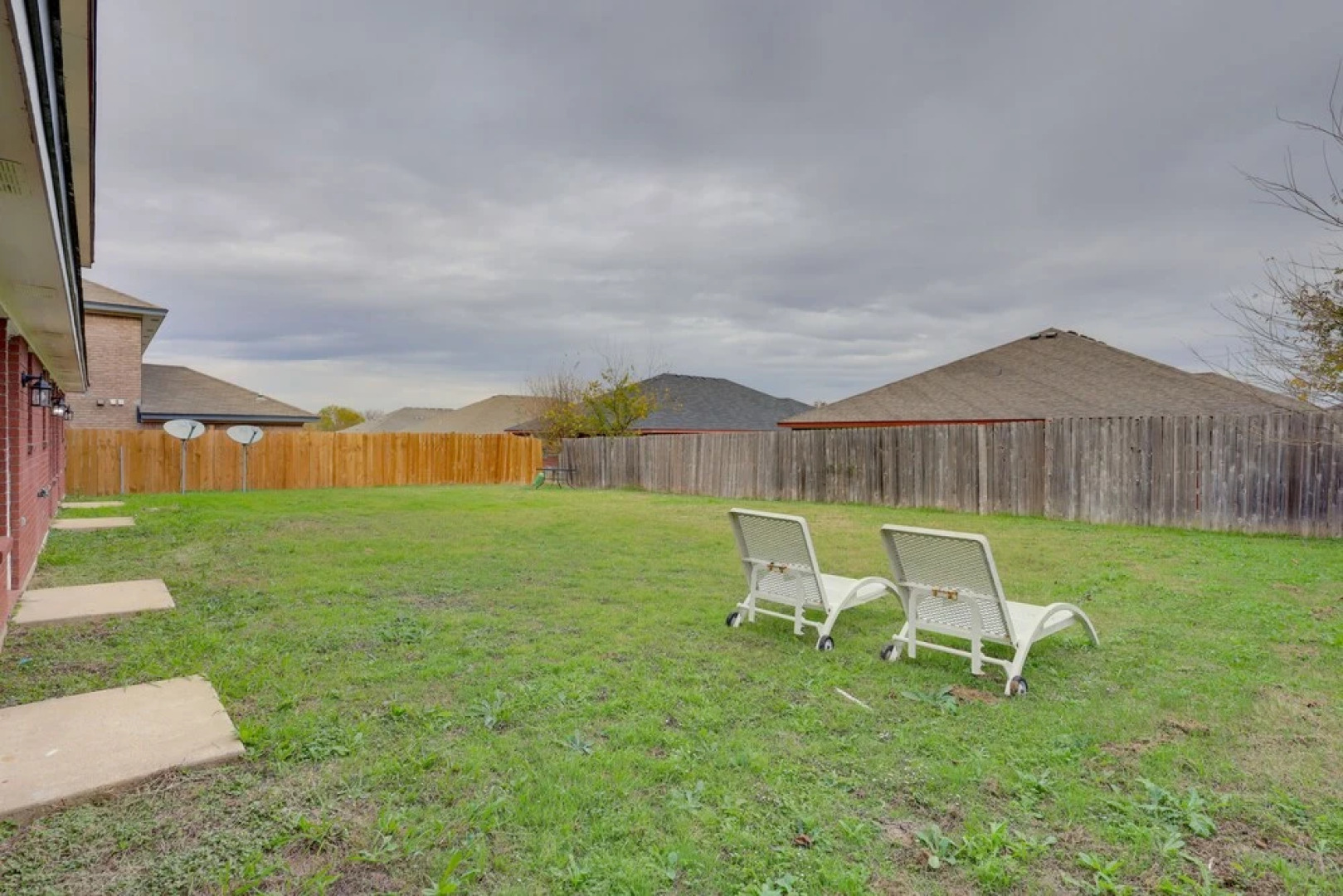 ~ 2 Blocks to Shops: Quaint Killeen Townhome!