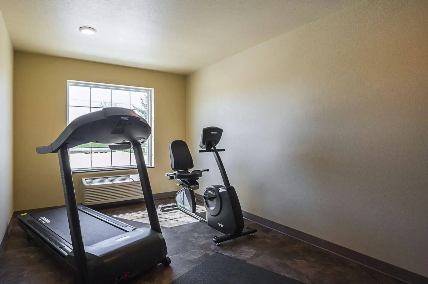 Cobblestone Inn & Suites - Lakin