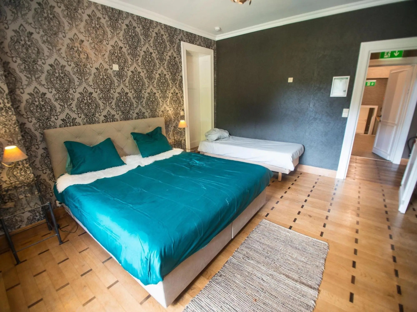 Magnificent Luxury Chateau in Vast Garden with Sauna & Hot Tubs