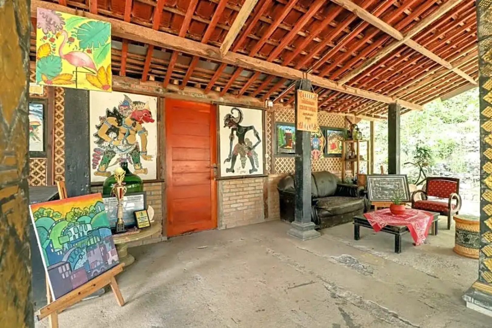 Segajih Central Stay and Education by ZUZU