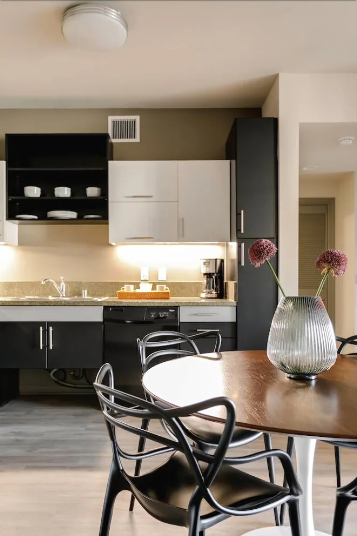 1-Bdrm Hideaway Marina Del Rey