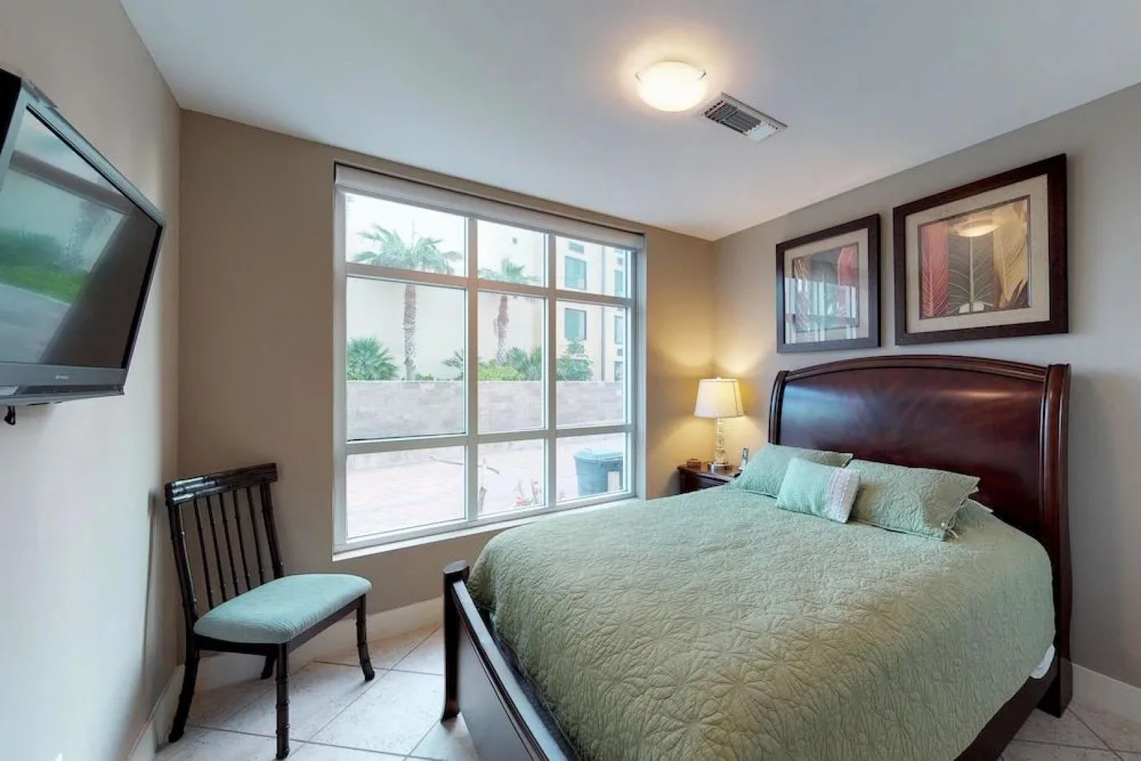 Sapphire Condominiums