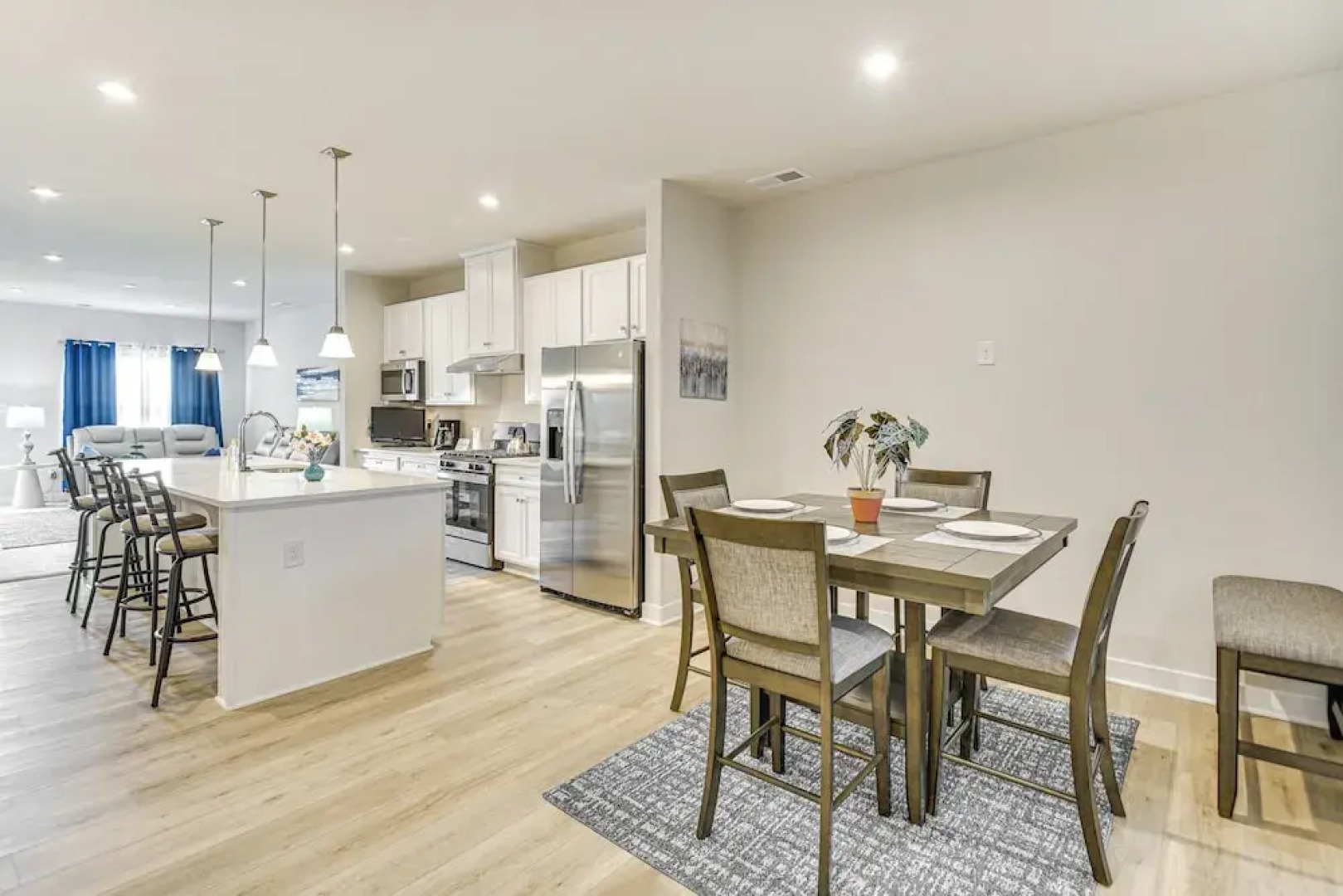 Beautiful Family Retreat By Pasquotank River!