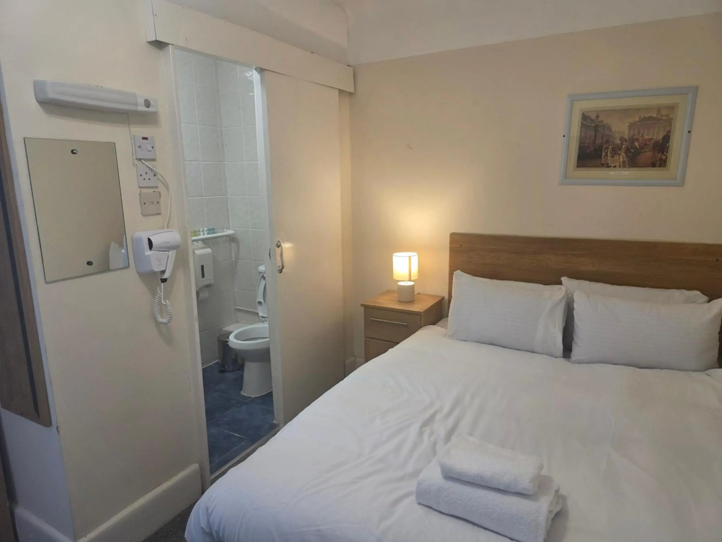 Russel Court Hotel Bournemouth Central