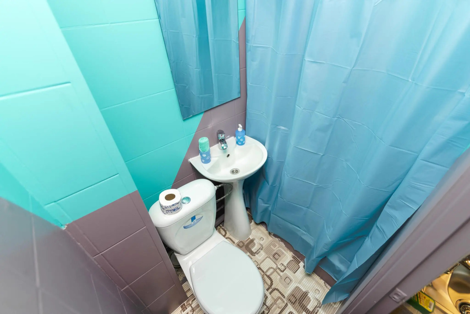 YourHouse (ЙоХаус) в 1-м микрорайоне 5