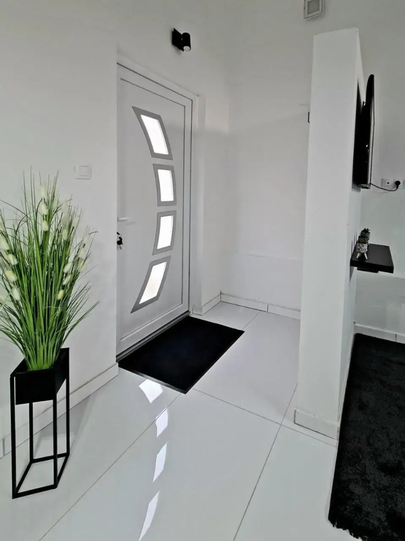 Budapest Airport Luxury 42