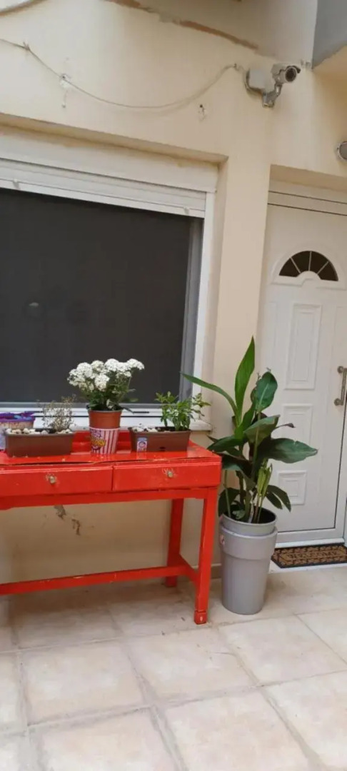 Quiet studio near to the airport 1